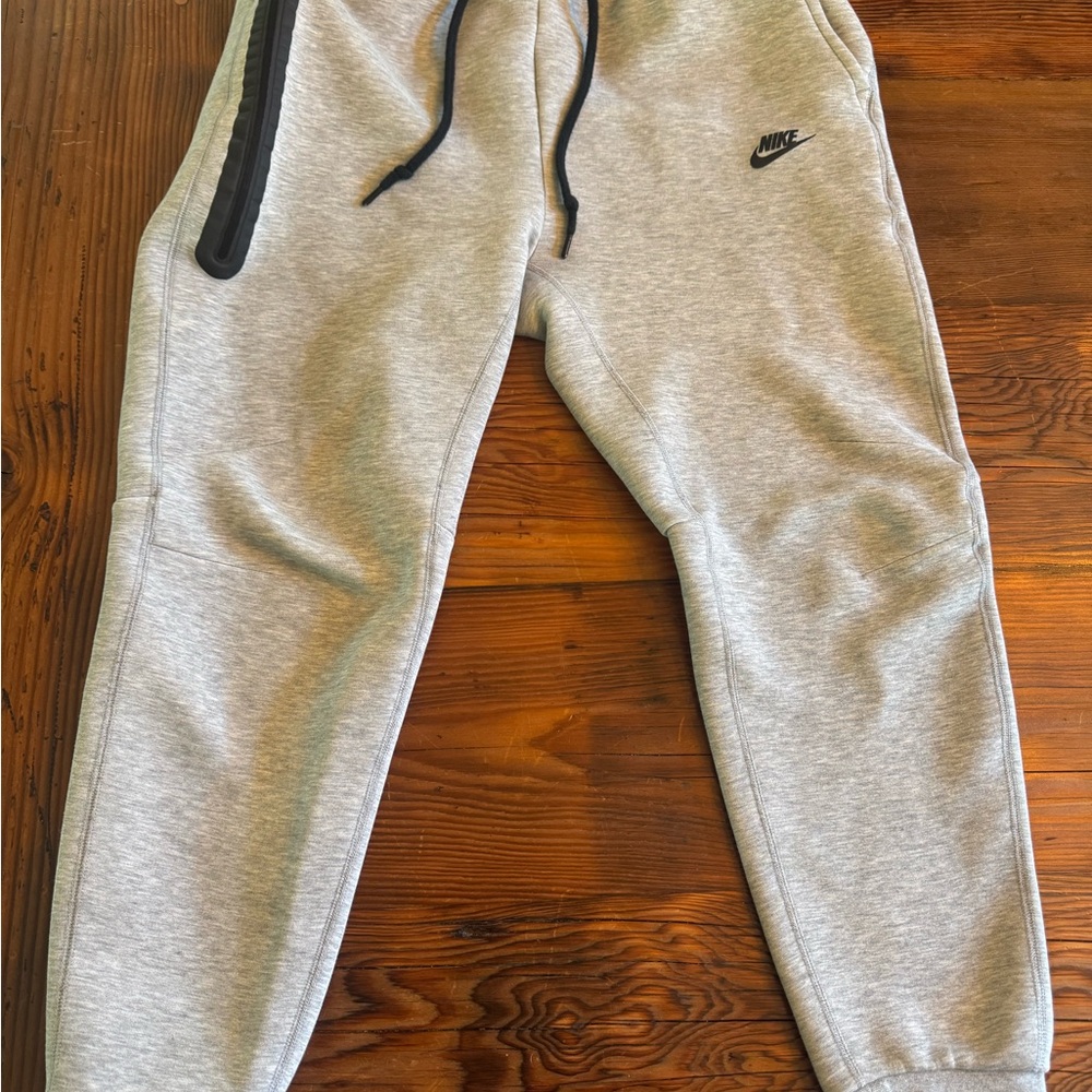 Mens Large Gray Tech Fleece Sweatpants